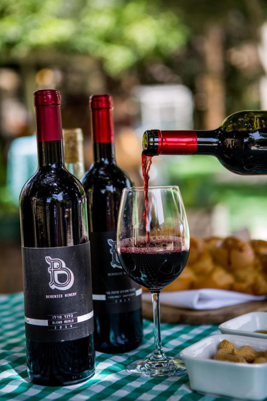 Berenice Winery Hotel Tiberias Eksteriør bilde